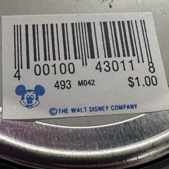 Vintage Walt Disney MIGHTY DUCKS Pinback Button The Walt Disney Company ￼ - Picture 6 of 8